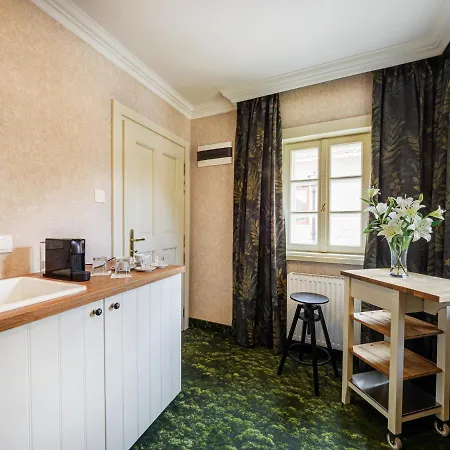 Guest house Platan Udvarhaz Tata