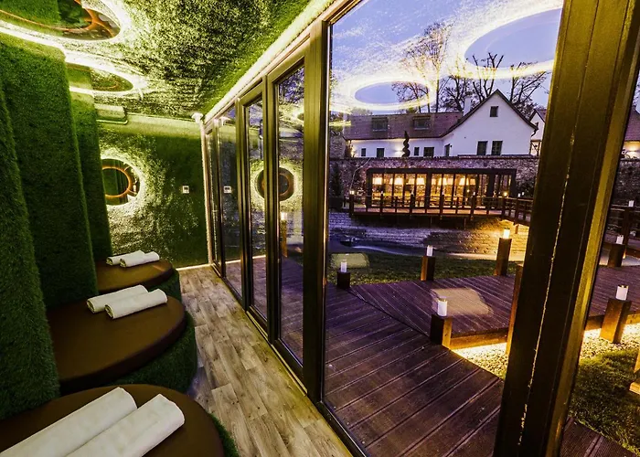 Casa de hóspedes Platan Udvarhaz 4*